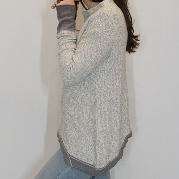 Anthropologie Postage Stamp Grey and White Sweater - Size Small - Picture 2 of 2